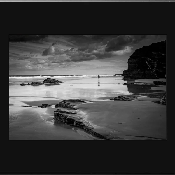 Alone — em contexto