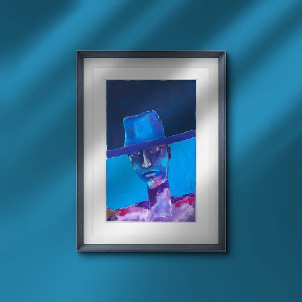 Homem chapéu aba azul — em contexto
